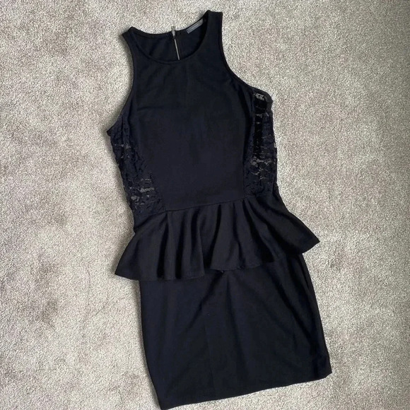 Soprano Dresses & Skirts - Soprano Peplum Lace Side Black Mini Dress Exposed Zipper Size M